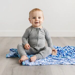Little Sleepies Heather Gray Zippy